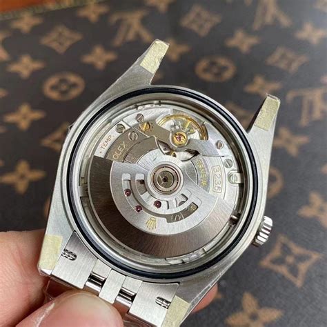 rolex replica watches with mechanical movements|fake rolex vs real.